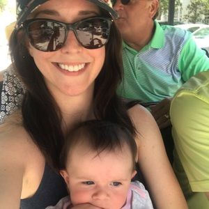 Meet your Posher, Stephanie